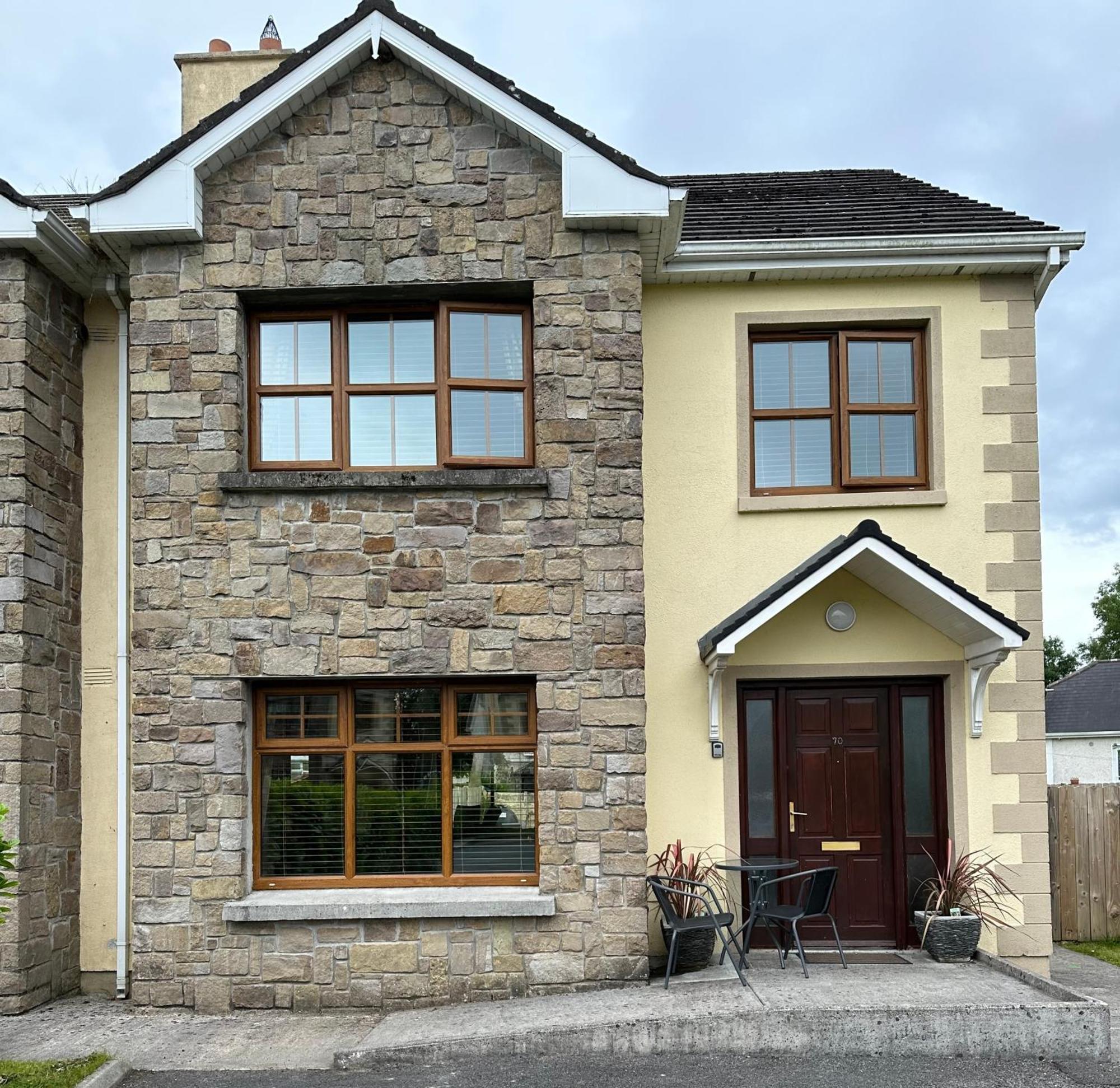 Home Near The River Shannon Rooskey ภายนอก รูปภาพ