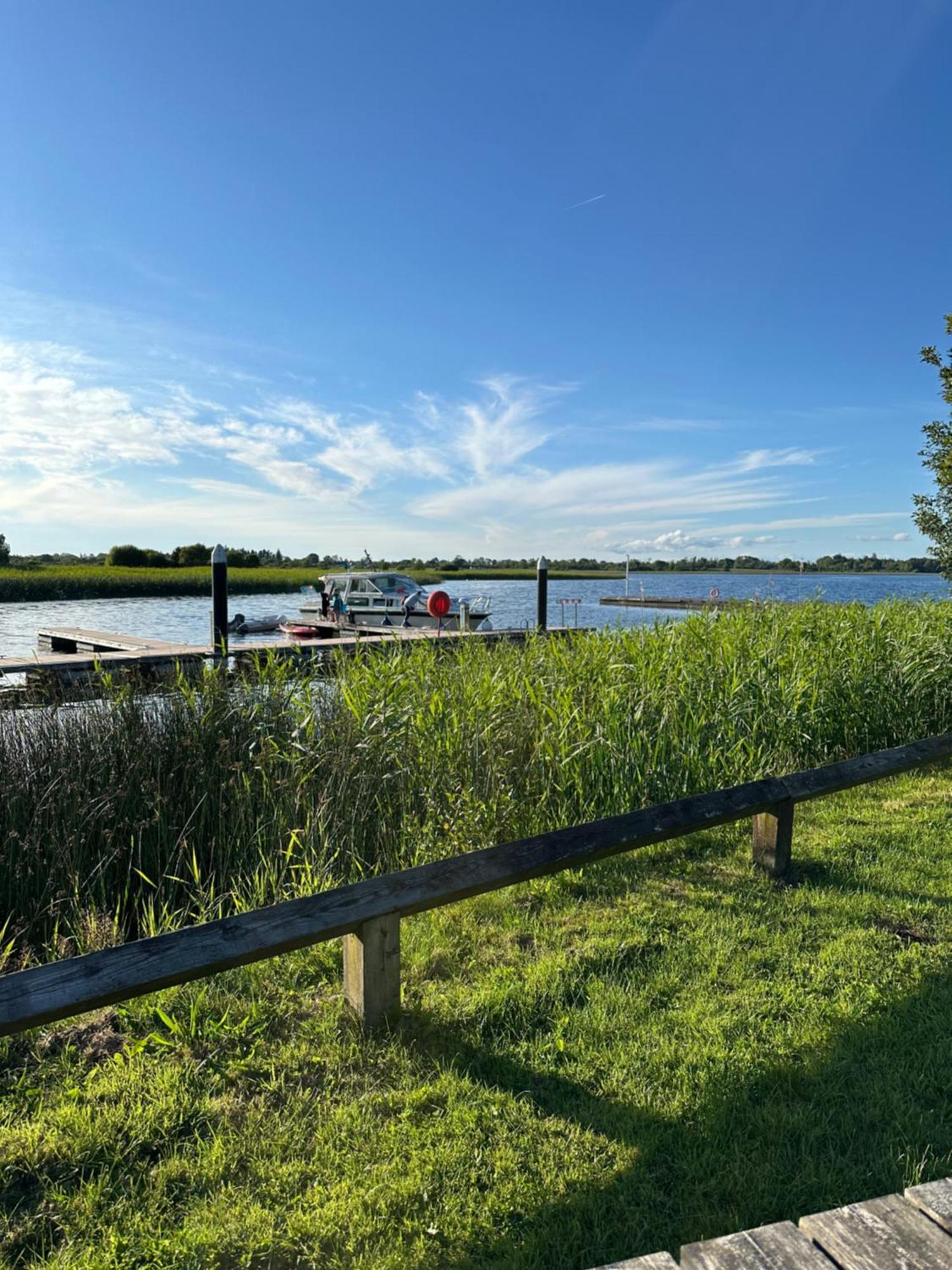 Home Near The River Shannon Rooskey ภายนอก รูปภาพ