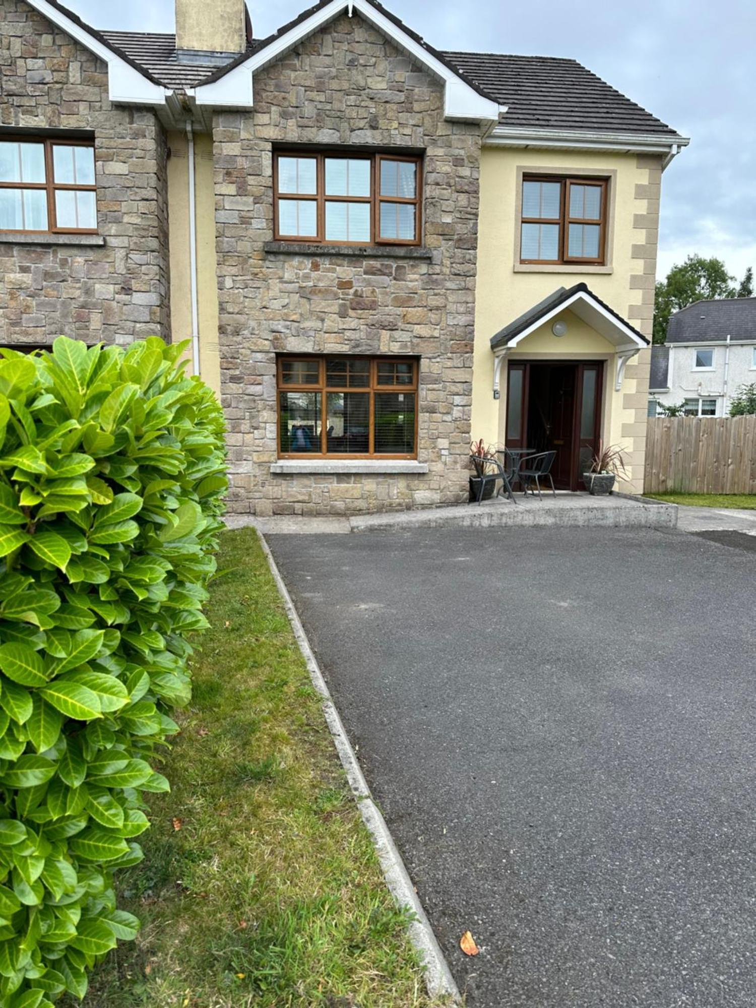 Home Near The River Shannon Rooskey ภายนอก รูปภาพ